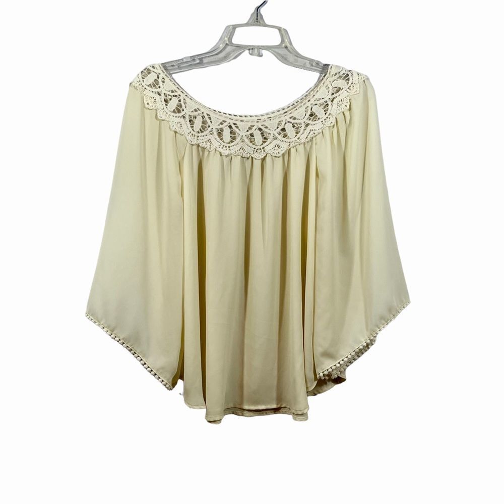 Eyeshadow Pullover Crochet Top